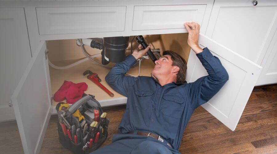 Expert burst pipe repair services in Kendall, KS